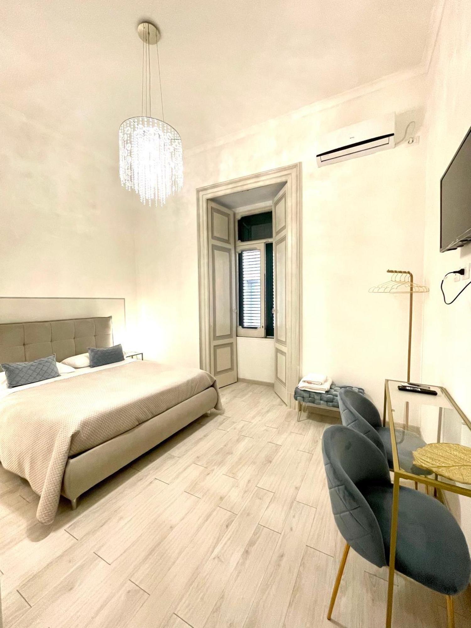 Апартаменти Salerno Center House - Corso Vittorio Emanuele Екстер'єр фото